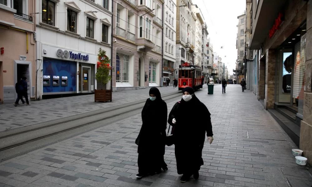 Κορονοϊός: Σπάνε ρεκόρ τα κρούσματα στη Τουρκία - Lockdown τα Σαββατοκύριακα